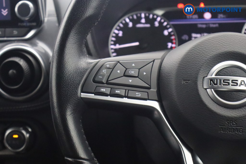 Nissan Juke Tekna Manual Petrol SUV - Stock Number (1654063) - 8th supplementary image