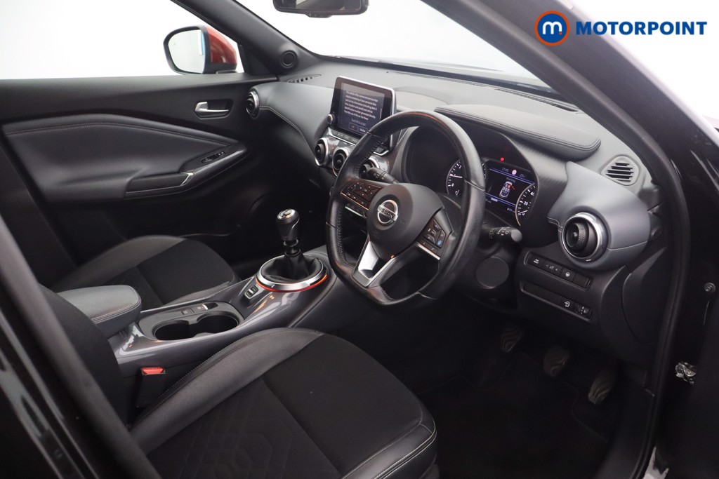 Nissan Juke Tekna Manual Petrol SUV - Stock Number (1654063) - 11th supplementary image