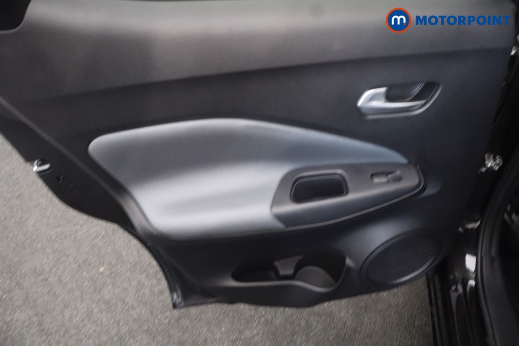 Nissan Juke Tekna Manual Petrol SUV - Stock Number (1654063) - 24th supplementary image