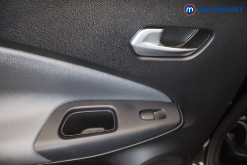Nissan Juke Tekna Manual Petrol SUV - Stock Number (1654063) - 25th supplementary image