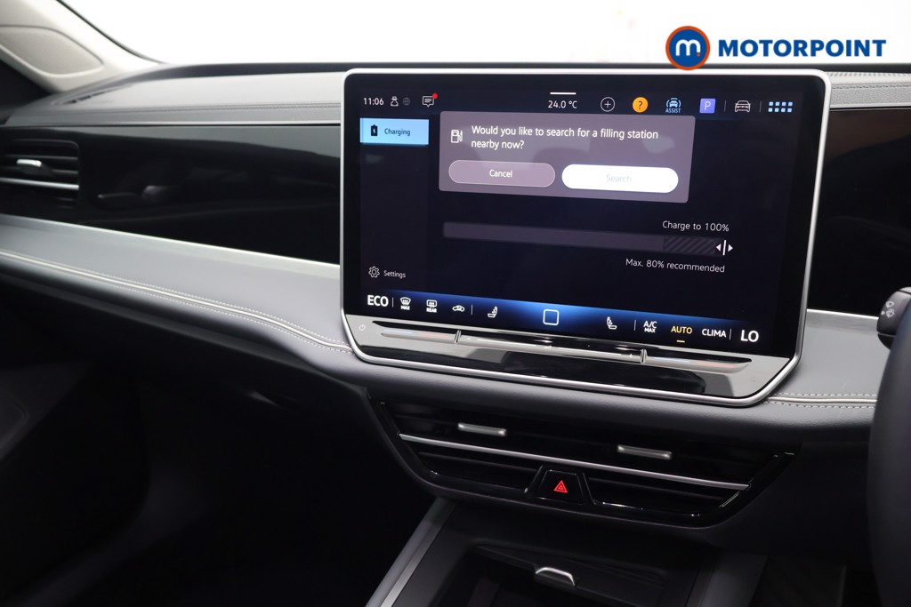 Volkswagen Passat Life Automatic Petrol Plug-In Hybrid Estate - Stock Number (1654189) - 9th supplementary image