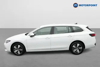 Volkswagen Passat Life Automatic Petrol Plug-In Hybrid Estate - Stock Number (1654189) - Passenger side