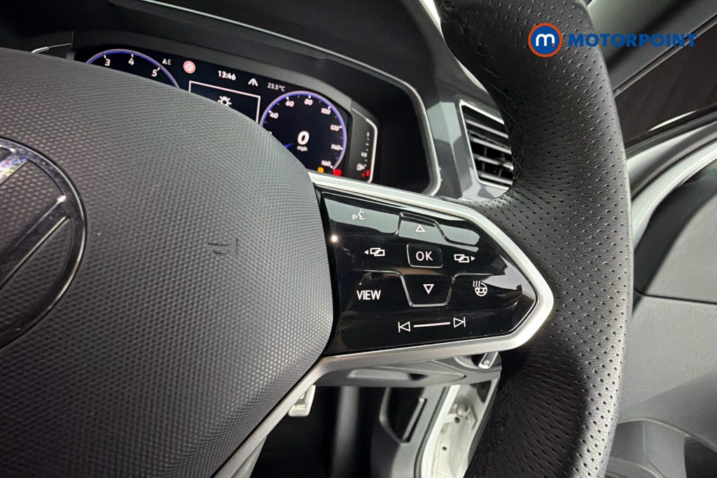 Volkswagen Tiguan R-Line Automatic Petrol SUV - Stock Number (1654210) - 4th supplementary image