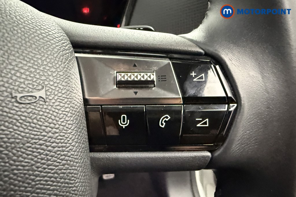 DS Ds 4 Cross Trocadero Automatic Petrol Plug-In Hybrid Hatchback - Stock Number (1654238) - 4th supplementary image