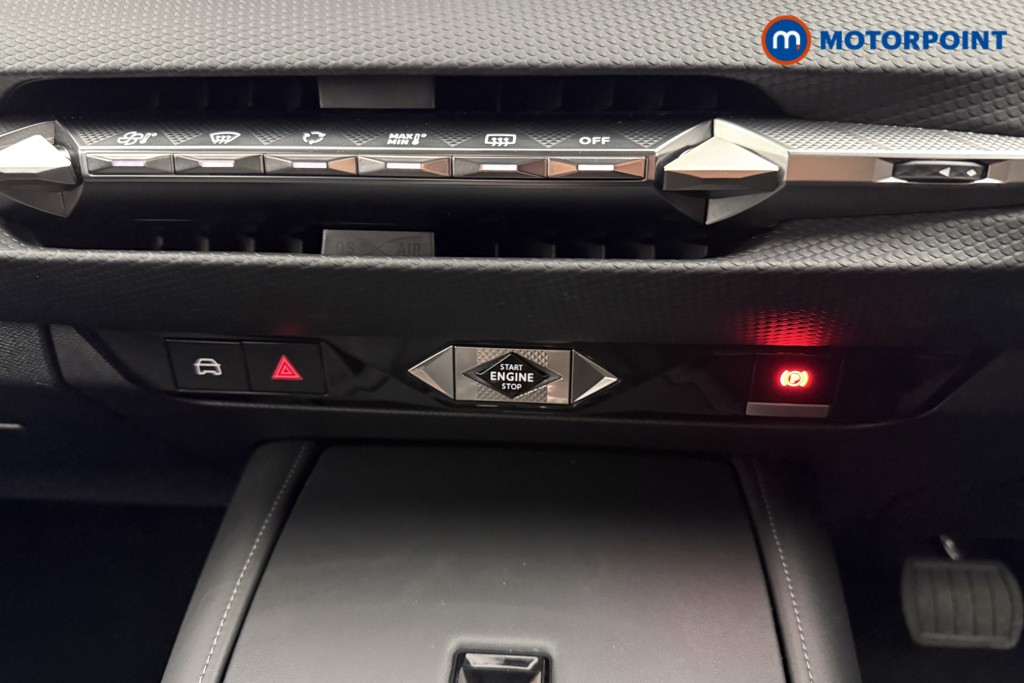 DS Ds 4 Cross Trocadero Automatic Petrol Plug-In Hybrid Hatchback - Stock Number (1654238) - 10th supplementary image