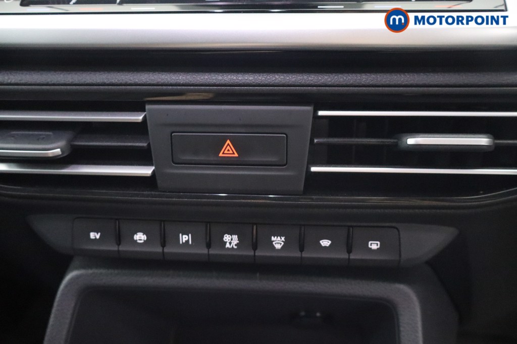 Ford Transit Connect Limited Automatic Petrol Plug-In Hybrid Panel Van - Stock Number (1654419) - 3rd supplementary image