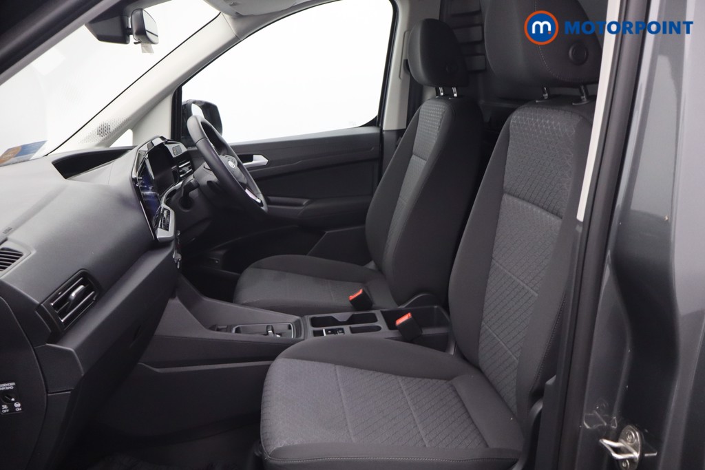 Ford Transit Connect Limited Automatic Petrol Plug-In Hybrid Panel Van - Stock Number (1654419) - 11th supplementary image