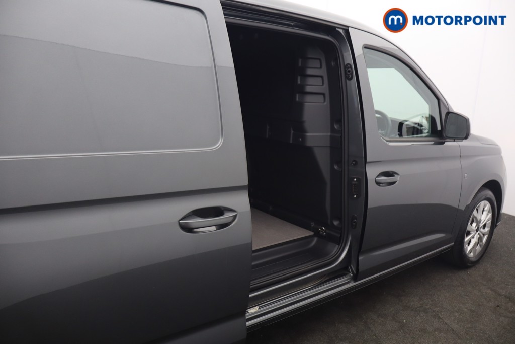 Ford Transit Connect Limited Automatic Petrol Plug-In Hybrid Panel Van - Stock Number (1654419) - 14th supplementary image