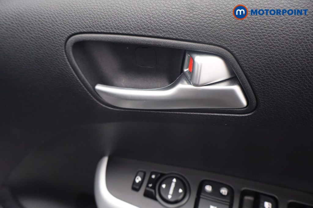 KIA Picanto X-Line S Automatic Petrol Hatchback - Stock Number (1654552) - 17th supplementary image