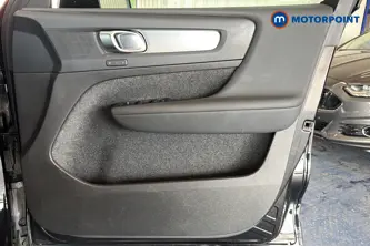 Volvo Xc40 Plus Automatic Petrol SUV - Stock Number (1654646) - 18th supplementary image