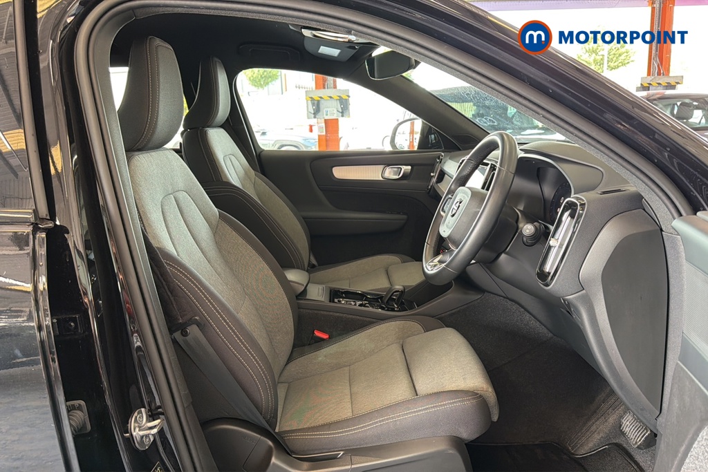 Volvo Xc40 Plus Automatic Petrol SUV - Stock Number (1654646) - 22nd supplementary image