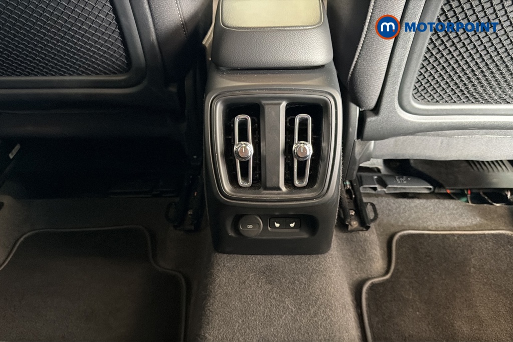 Volvo Xc40 Plus Automatic Petrol SUV - Stock Number (1654646) - 28th supplementary image