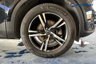 Volvo Xc40 Plus Automatic Petrol SUV - Stock Number (1654646) - 47th supplementary image