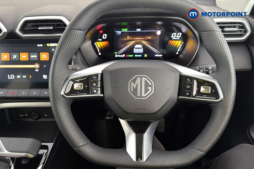 Mg Motor Uk ZS Trophy Automatic Petrol-Electric Hybrid SUV - Stock Number (1654752) - 2nd supplementary image