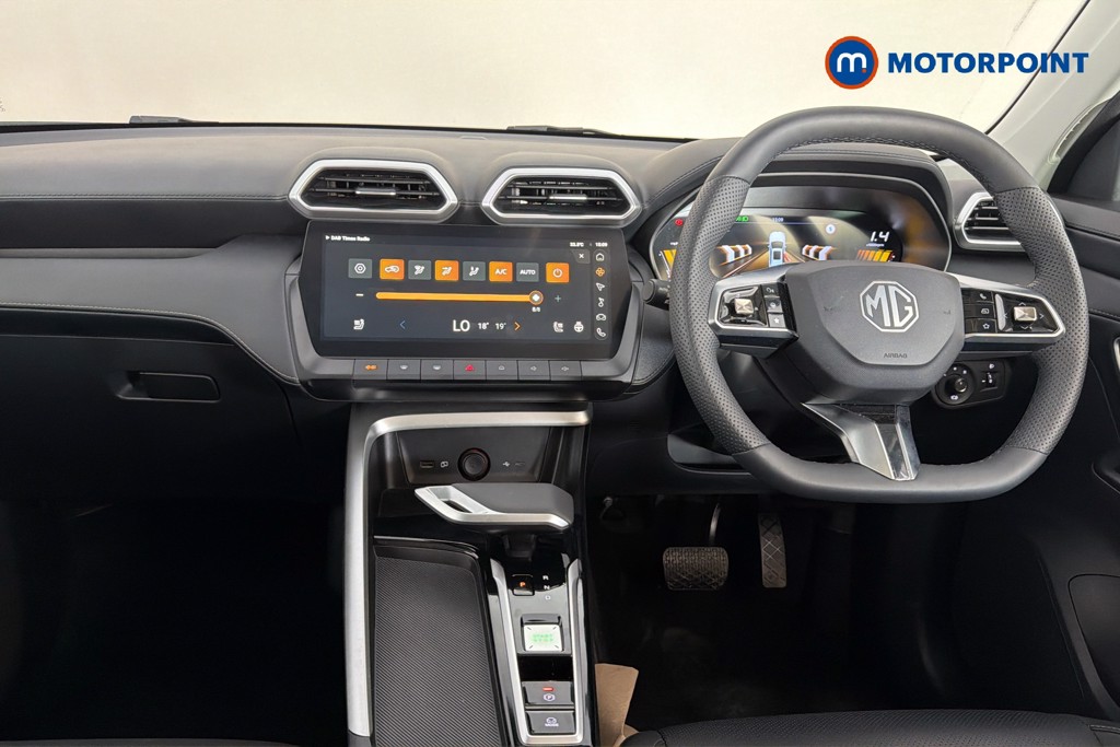 Mg Motor Uk ZS Trophy Automatic Petrol-Electric Hybrid SUV - Stock Number (1654752) - 1st supplementary image