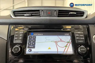Nissan Qashqai N-Connecta Manual Petrol SUV - Stock Number (1654766) - 9th supplementary image