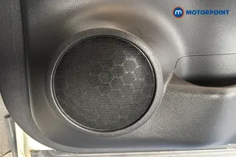 Nissan Qashqai N-Connecta Manual Petrol SUV - Stock Number (1654766) - 21st supplementary image