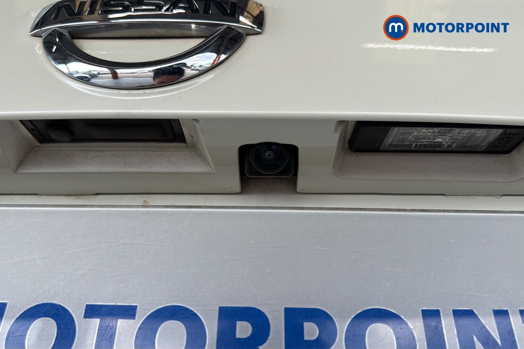 Nissan Qashqai N-Connecta Manual Petrol SUV - Stock Number (1654766) - 37th supplementary image
