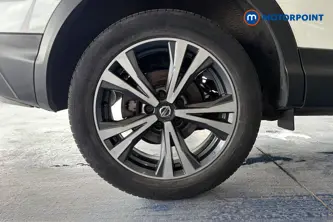 Nissan Qashqai N-Connecta Manual Petrol SUV - Stock Number (1654766) - 46th supplementary image