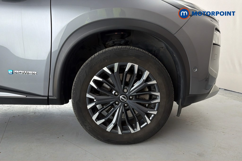 Nissan X-Trail Tekna Automatic Petrol-Electric Hybrid SUV - Stock Number (1655100) - 50th supplementary image