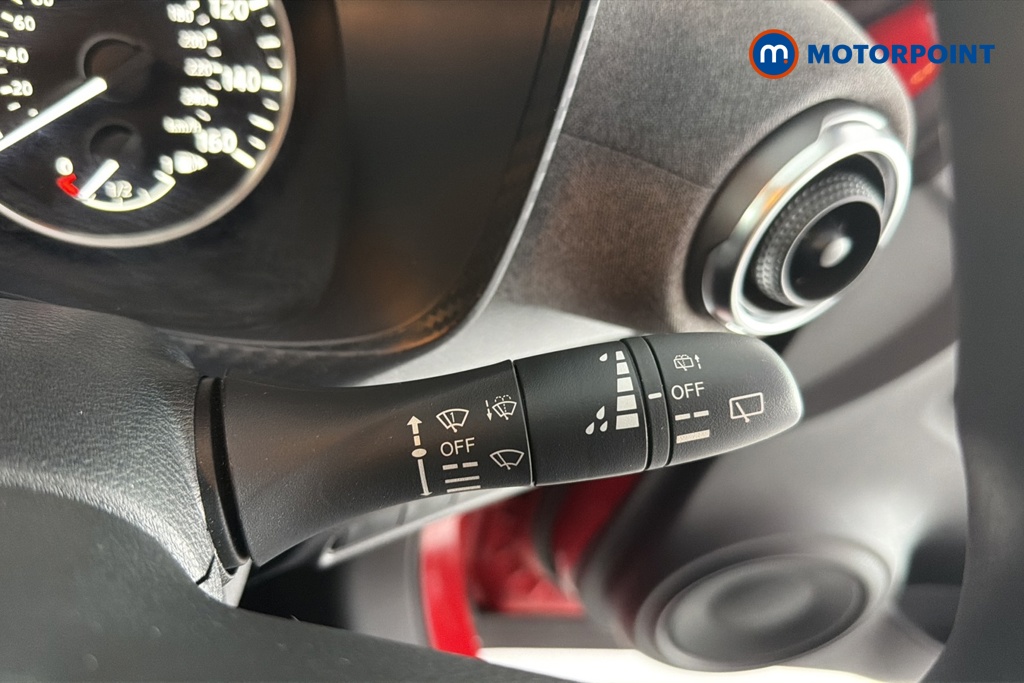 Nissan Juke Acenta Premium Automatic Petrol-Electric Hybrid SUV - Stock Number (1655117) - 6th supplementary image