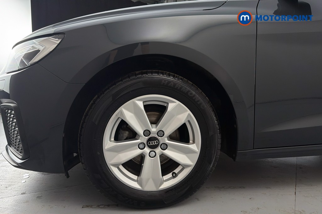 Audi A1 Technik Manual Petrol Hatchback - Stock Number (1655132) - 47th supplementary image