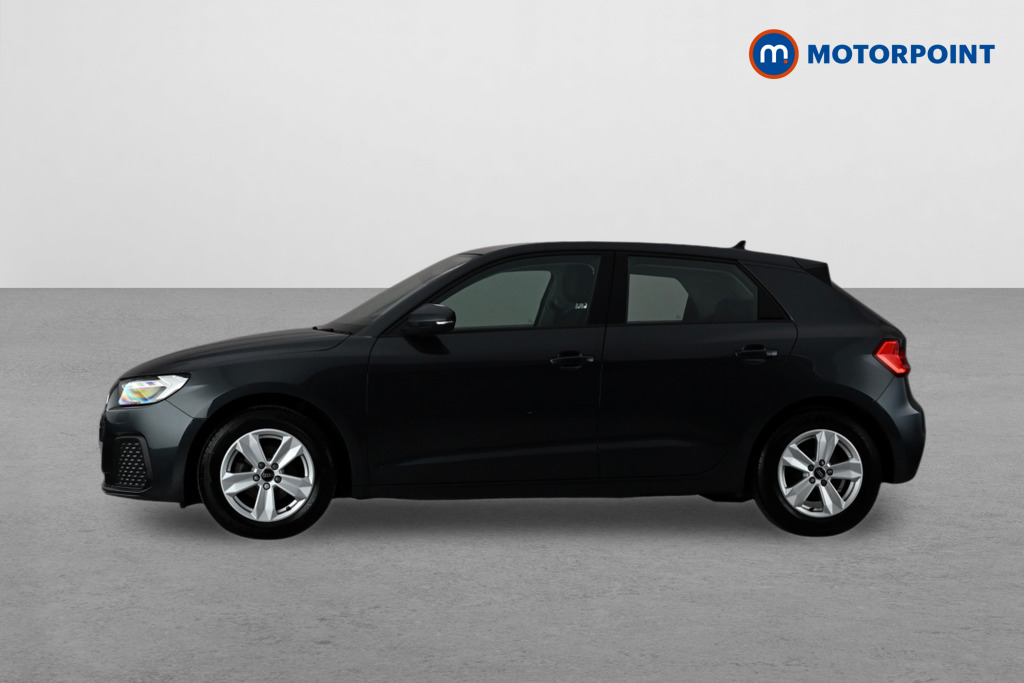 Audi A1 Technik Manual Petrol Hatchback - Stock Number (1655132) - Passenger side