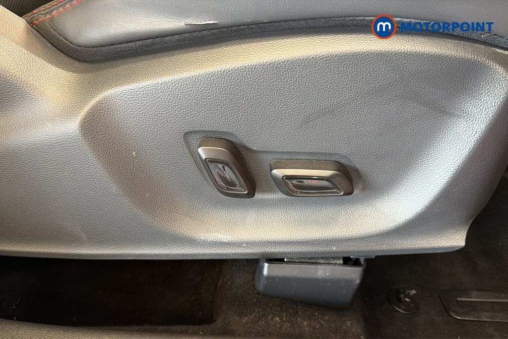 Mg Motor Uk ZS Exclusive Automatic Petrol SUV - Stock Number (1655138) - 23rd supplementary image