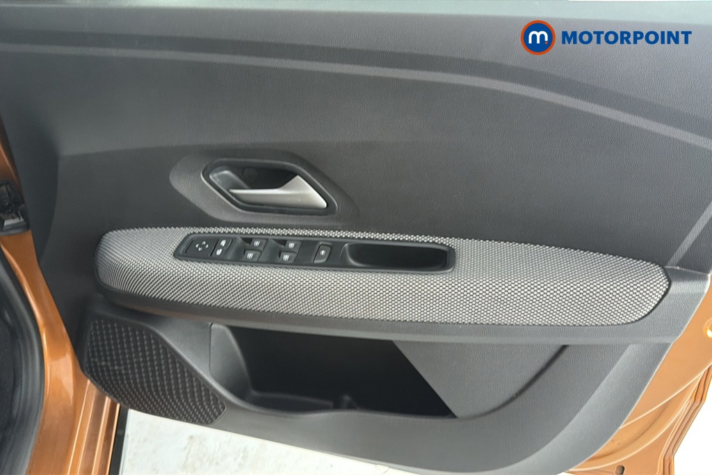 Dacia Sandero Stepway Expression Manual Petrol Hatchback - Stock Number (1610225) - 18th supplementary image