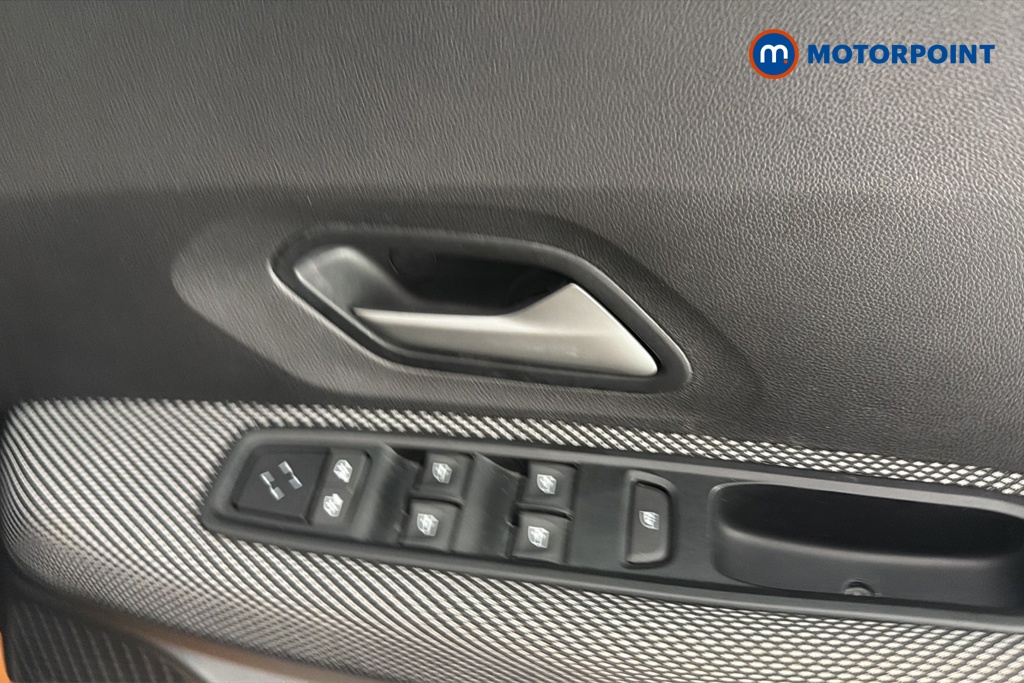Dacia Sandero Stepway Expression Manual Petrol Hatchback - Stock Number (1610225) - 19th supplementary image
