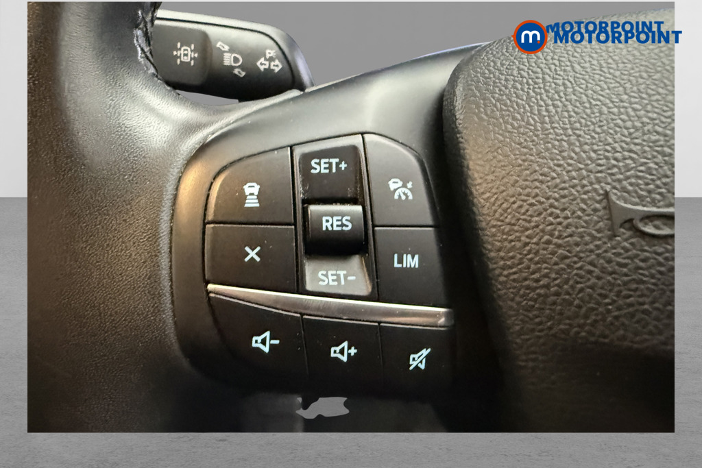 Ford Kuga Titanium Edition Manual Diesel SUV - Stock Number (1628698) - Passenger side