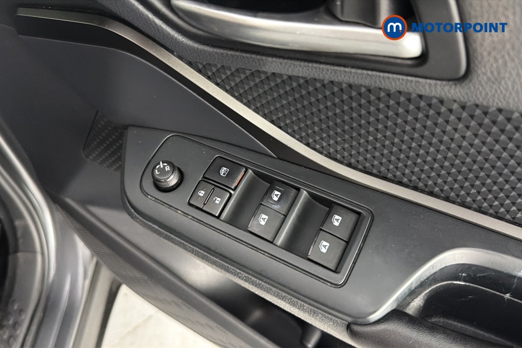 Toyota C-Hr Icon Manual Petrol SUV - Stock Number (1633010) - 19th supplementary image