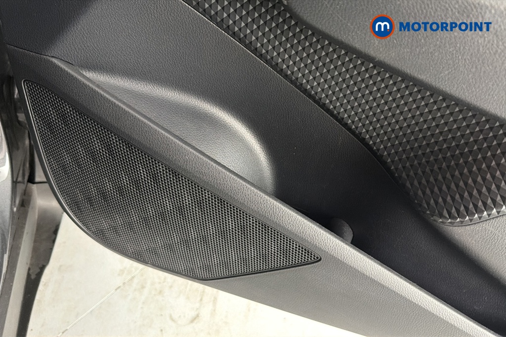 Toyota C-Hr Icon Manual Petrol SUV - Stock Number (1633010) - 21st supplementary image