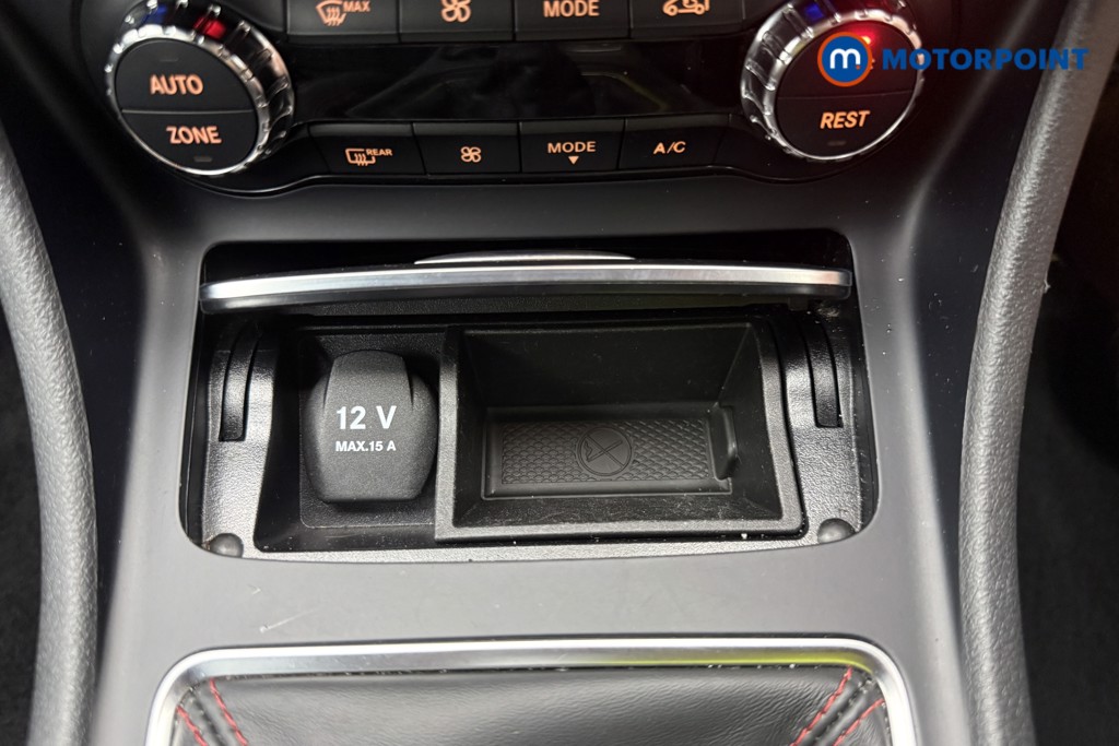 Mercedes-Benz A Class Amg Line Manual Petrol Hatchback - Stock Number (1635118) - 14th supplementary image