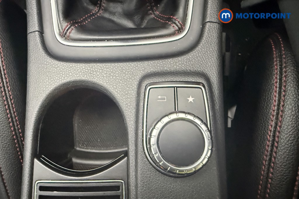Mercedes-Benz A Class Amg Line Manual Petrol Hatchback - Stock Number (1635118) - 15th supplementary image