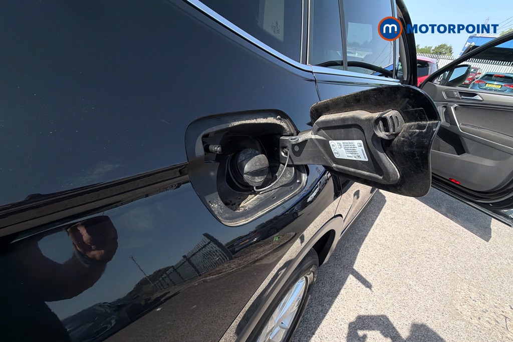 Volkswagen Tiguan Allspace Life Manual Petrol SUV - Stock Number (1635924) - 41st supplementary image
