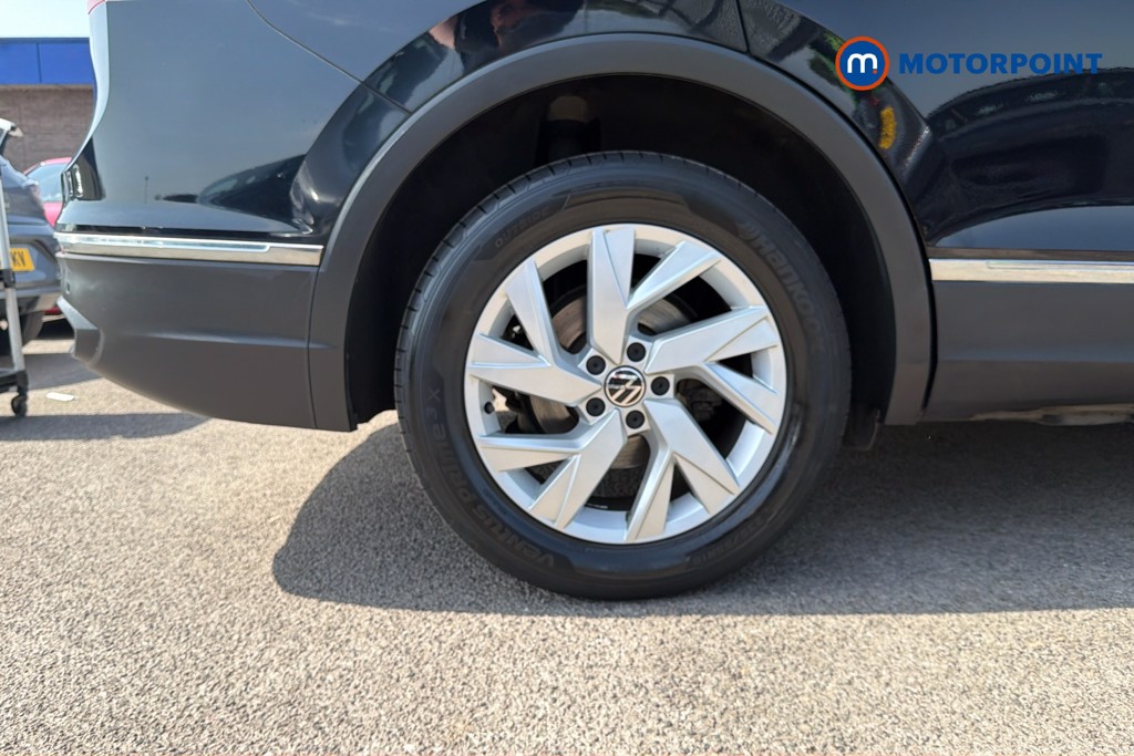 Volkswagen Tiguan Allspace Life Manual Petrol SUV - Stock Number (1635924) - 49th supplementary image