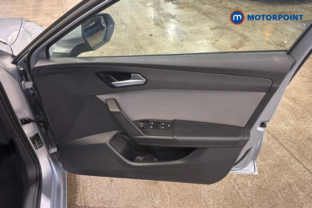 Seat Leon SE Manual Petrol Hatchback - Stock Number (1638925) - 19th supplementary image