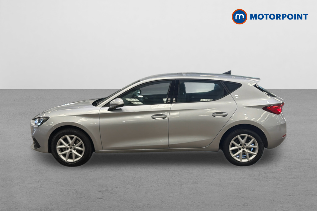 Seat Leon SE Manual Petrol Hatchback - Stock Number (1638925) - Passenger side