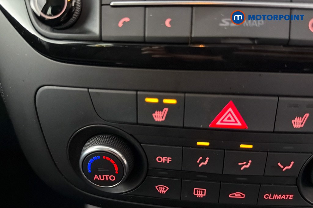 KIA Venga 3 Automatic Petrol People Carrier - Stock Number (1639456) - 14th supplementary image