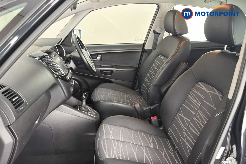 KIA Venga 3 Automatic Petrol People Carrier - Stock Number (1639456) - 22nd supplementary image