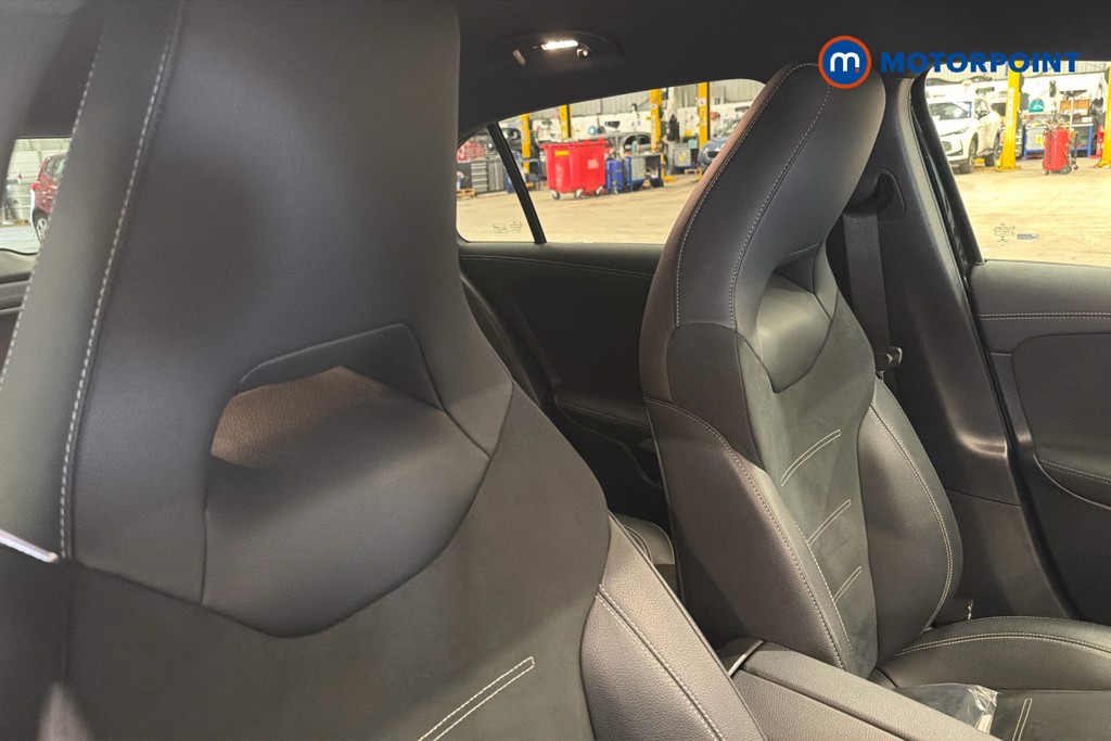 Mercedes-Benz A Class Amg Line Executive Edition Automatic Petrol Hatchback - Stock Number (1640662) - 23rd supplementary image
