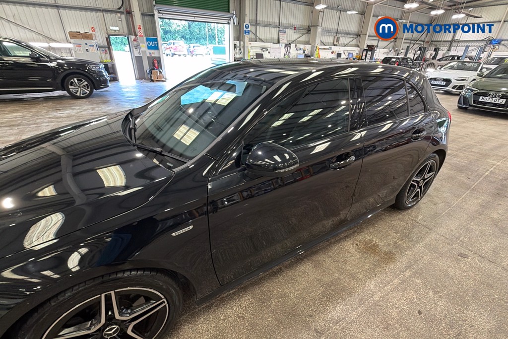 Mercedes-Benz A Class Amg Line Executive Edition Automatic Petrol Hatchback - Stock Number (1640662) - 43rd supplementary image