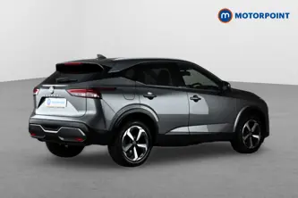 Nissan Qashqai N-Connecta Automatic Petrol SUV - Stock Number (1640865) - Drivers side rear corner