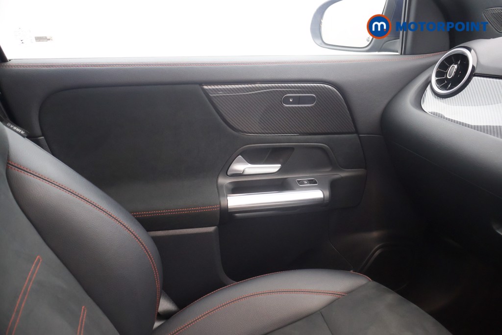 Mercedes-Benz GLA Amg Line Automatic Petrol SUV - Stock Number (1644812) - 11th supplementary image