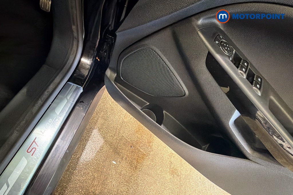 Ford Ecosport St-Line Manual Petrol SUV - Stock Number (1644814) - 21st supplementary image