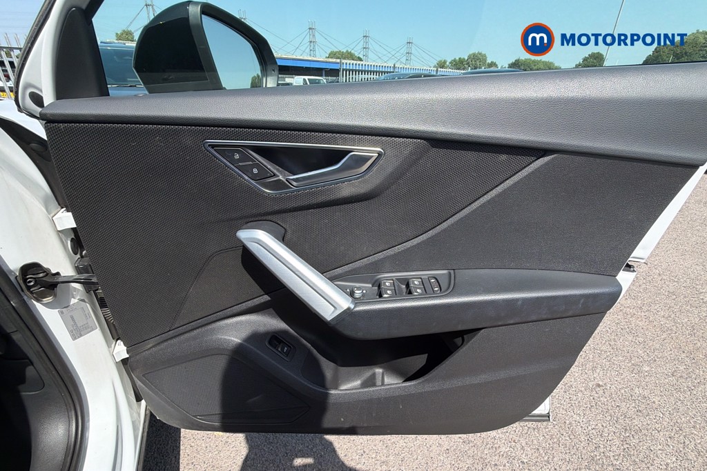 Audi Q2 Black Edition Manual Petrol SUV - Stock Number (1645144) - 19th supplementary image