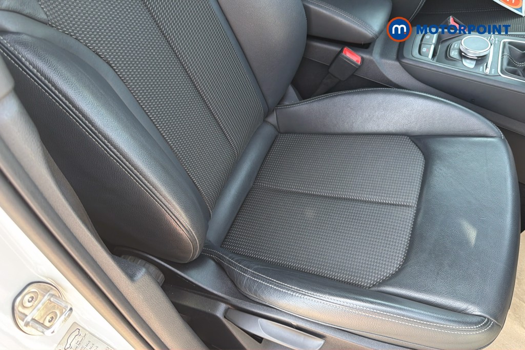 Audi Q2 Black Edition Manual Petrol SUV - Stock Number (1645144) - 22nd supplementary image