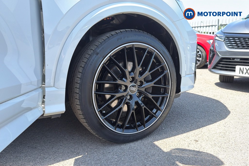 Audi Q2 Black Edition Manual Petrol SUV - Stock Number (1645144) - 50th supplementary image