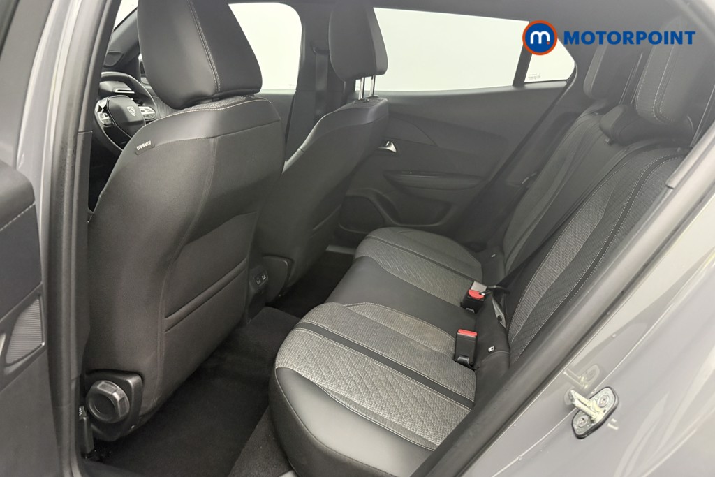 Peugeot 2008 Allure Manual Petrol SUV - Stock Number (1645395) - 4th supplementary image